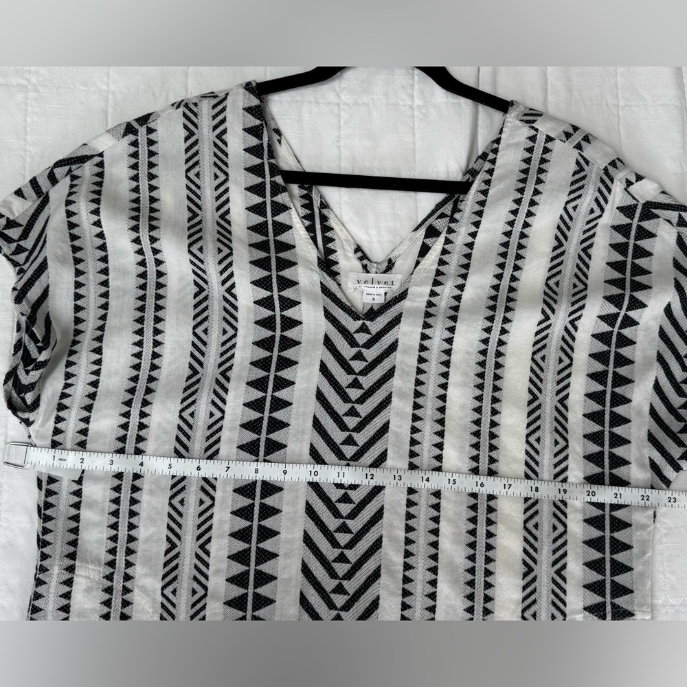 Velvet by Graham & Spencer Caftan, Size Small, Like New - Picture 7 of 10